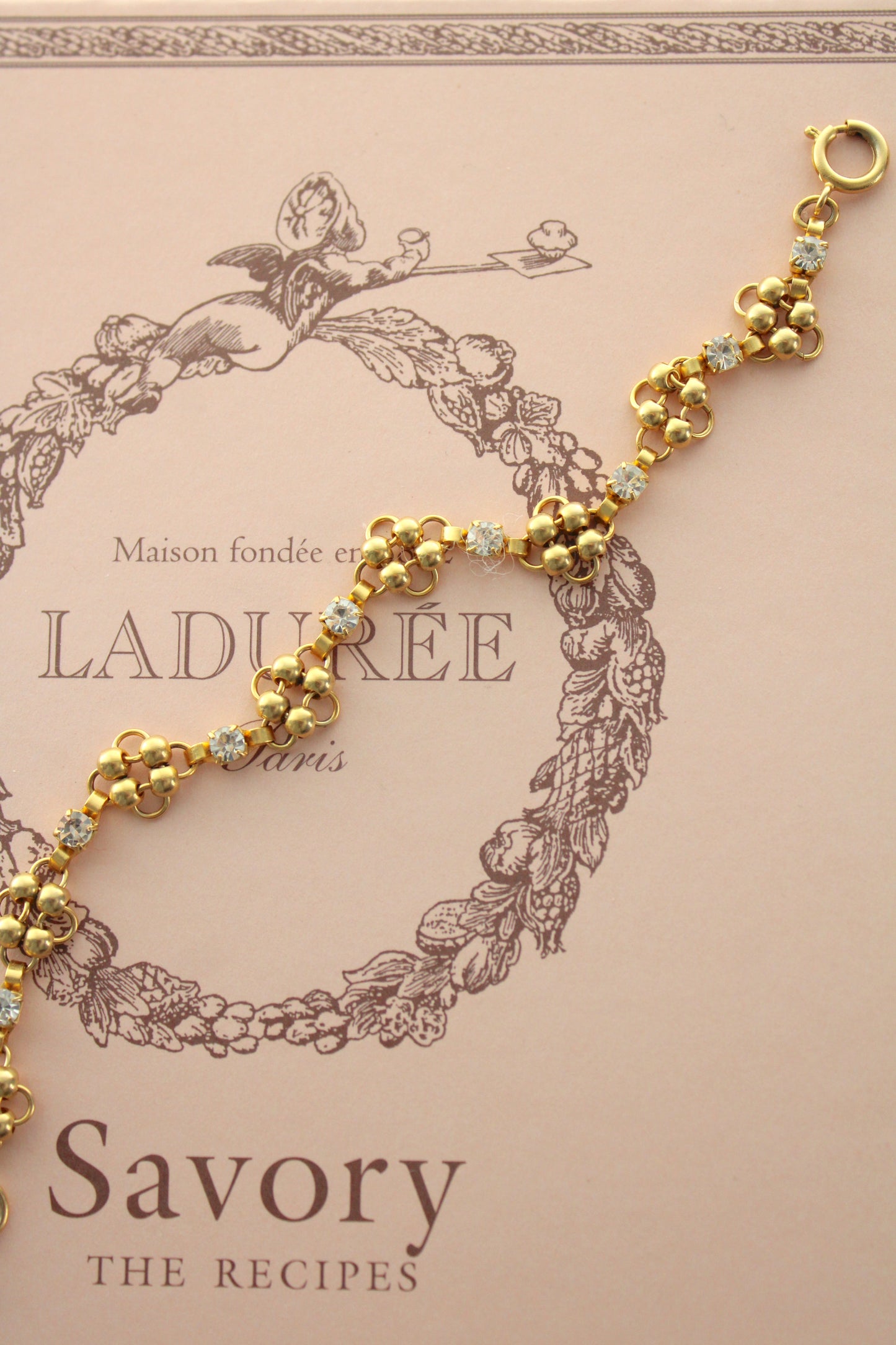 Château Fleur Bracelet PREORDER 9.30