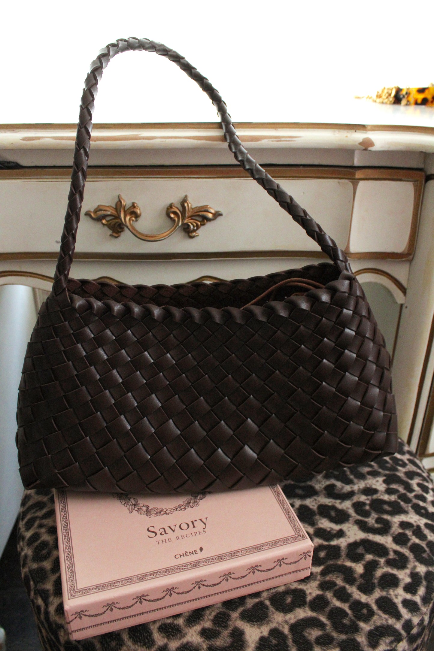 Le Chocolat Woven Shoulder Bag