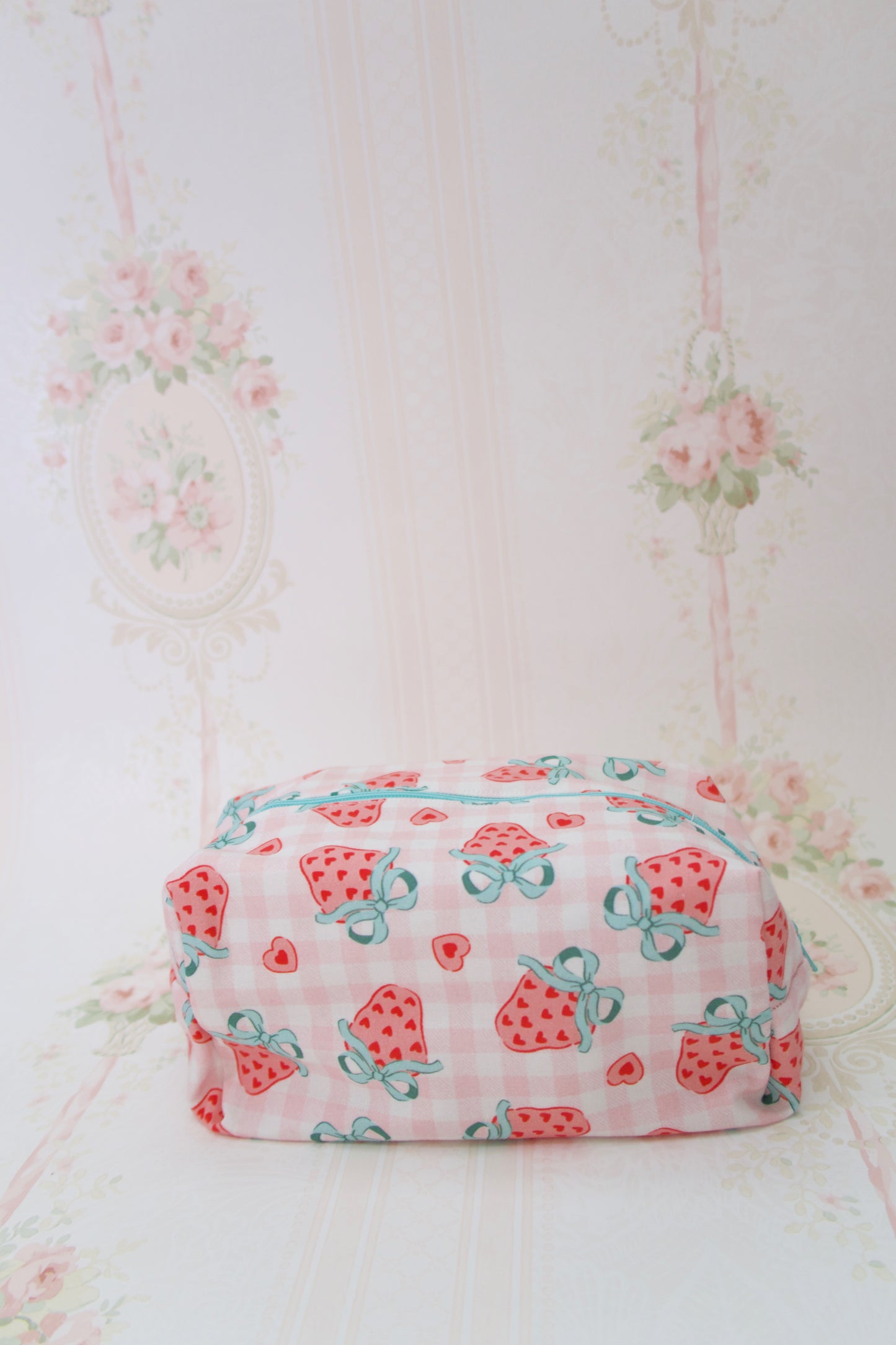 Strawberry Soirée Makeup Bag - Regular
