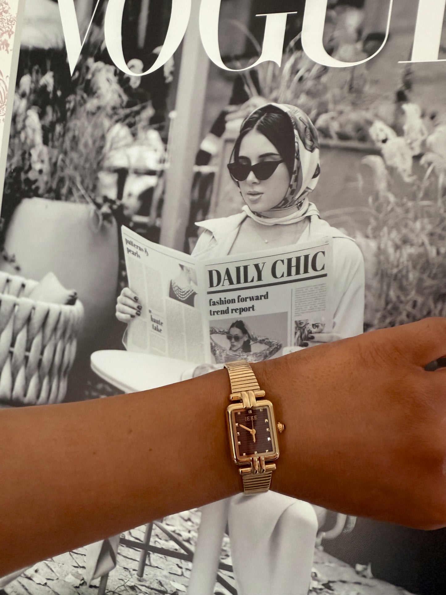 Héritage Square Watch 9.10 PREORDER