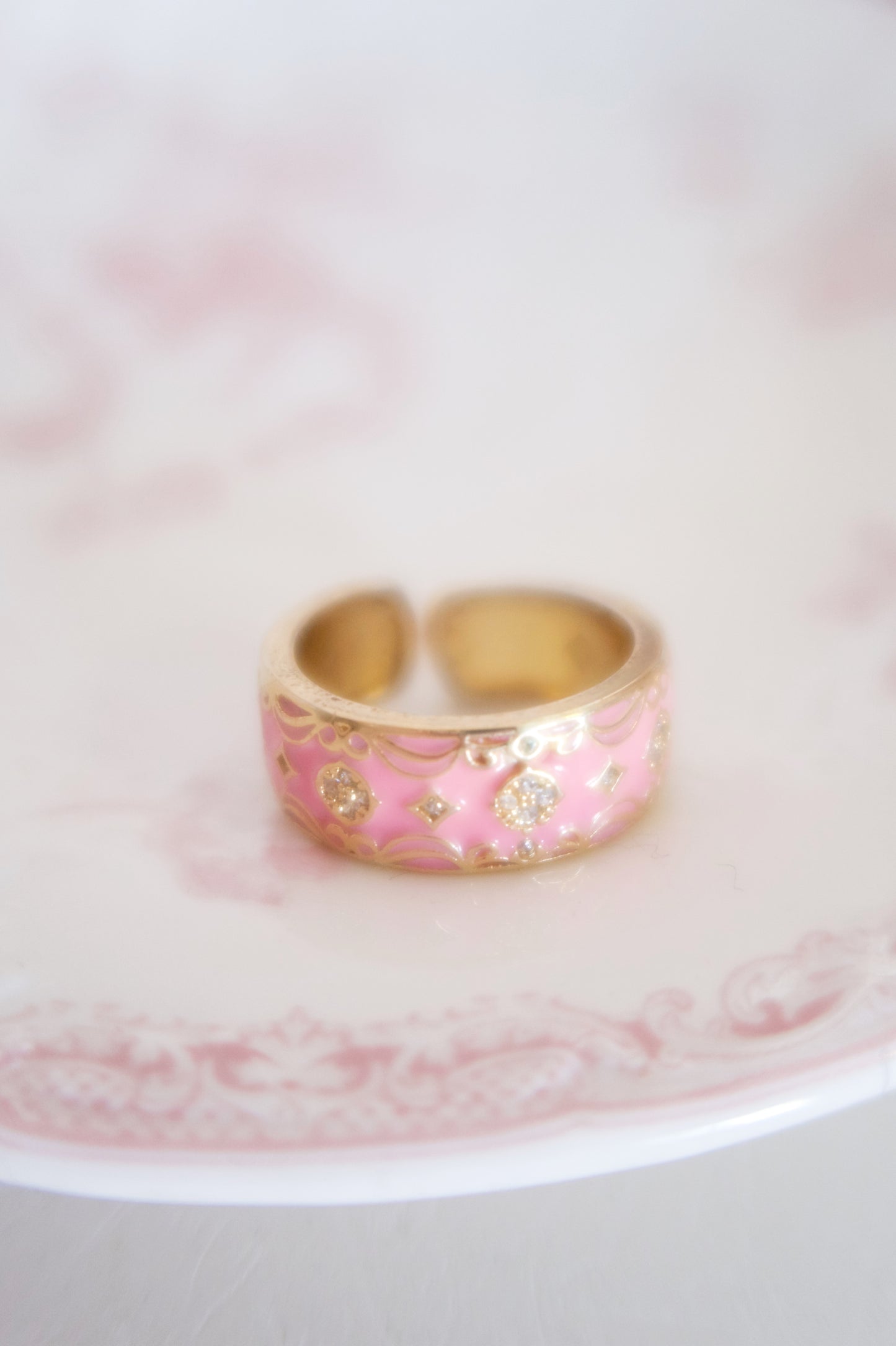 Vintage Victorian Ring - Pink