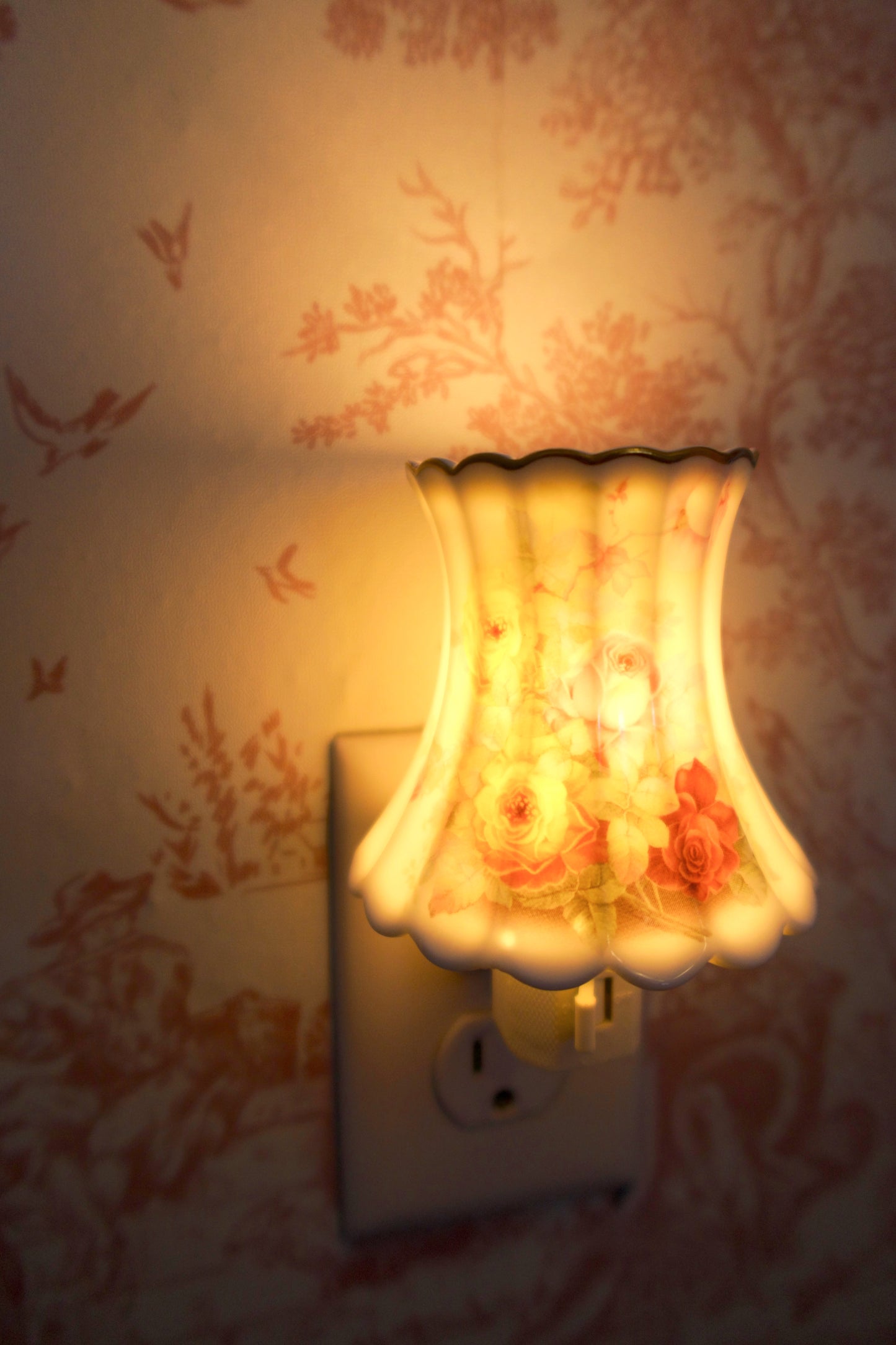 Eloise Lamp Shaded Night Light