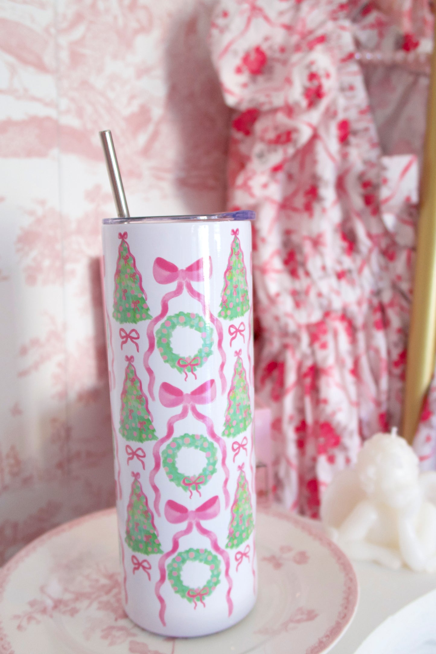 Wreath & Ribbon Tumbler