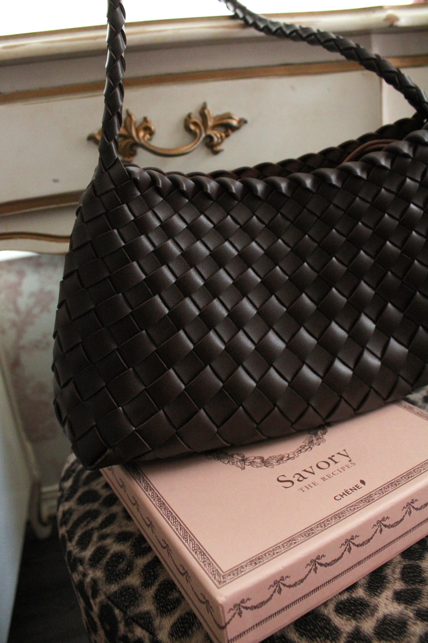 Le Chocolat Woven Shoulder Bag