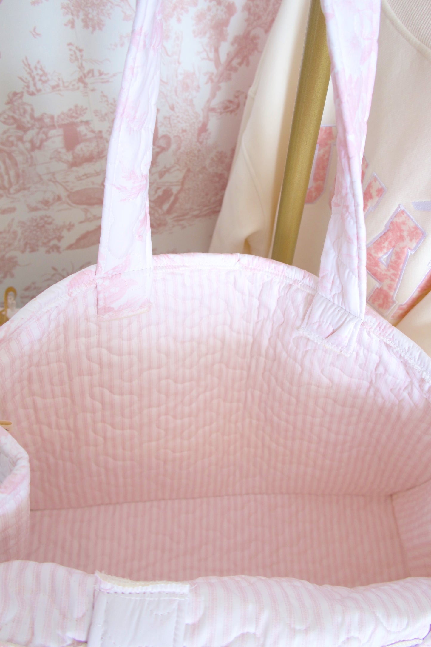 Toile En Rose Pink Quilted Tote Bag