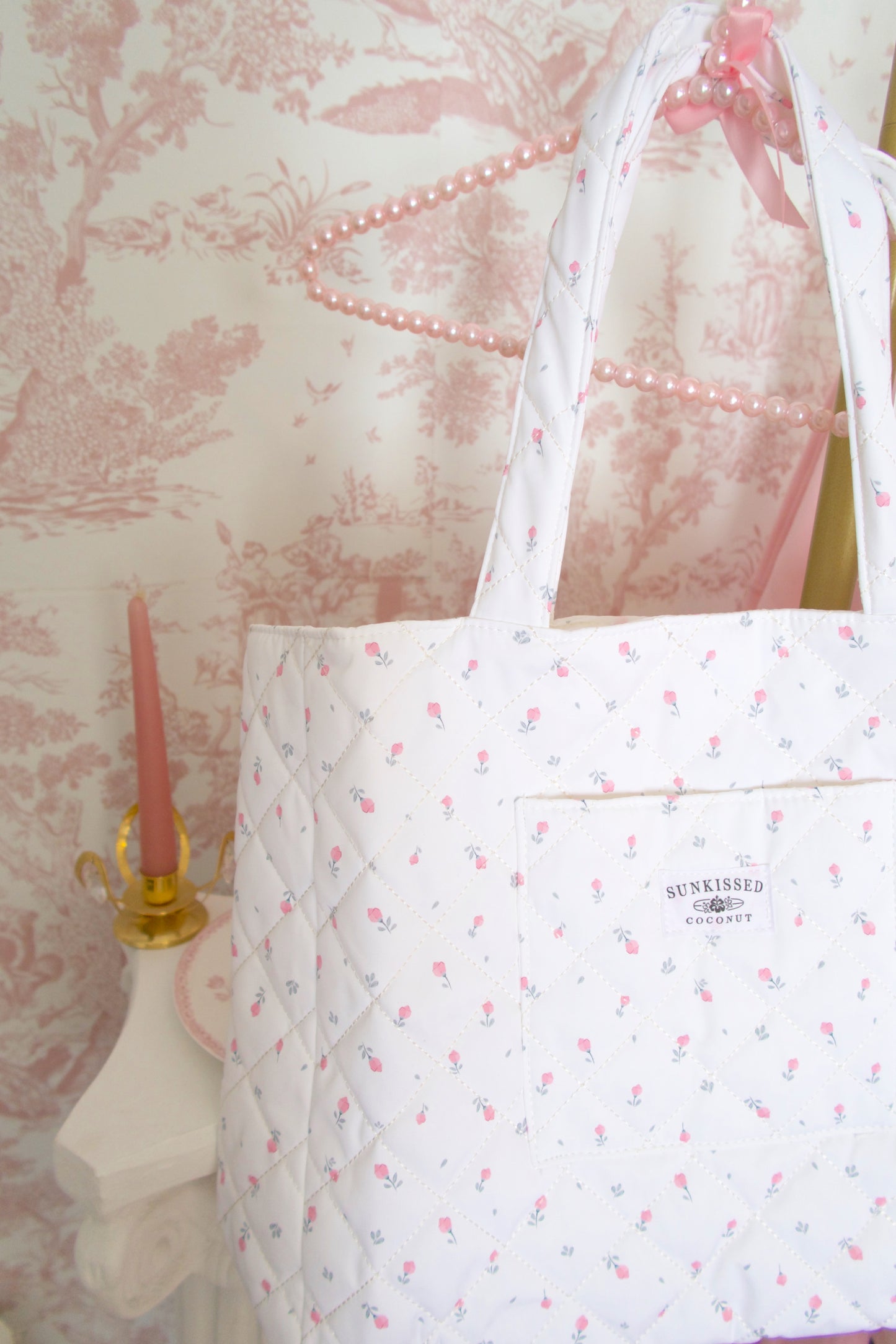 Fleur De Voyage Tote Bag