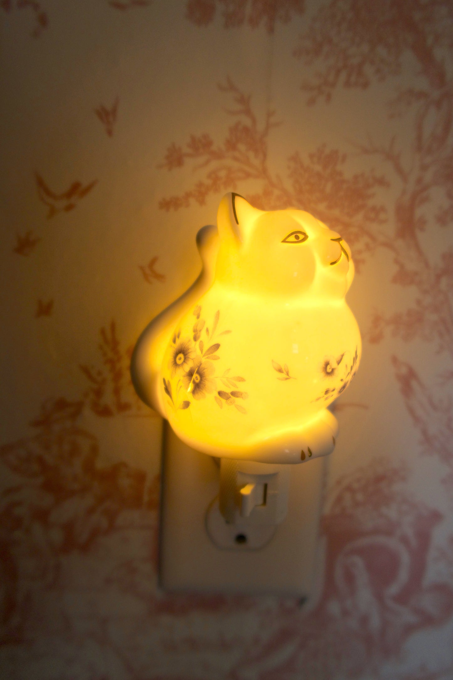 Carriage Cat Glow Night Light