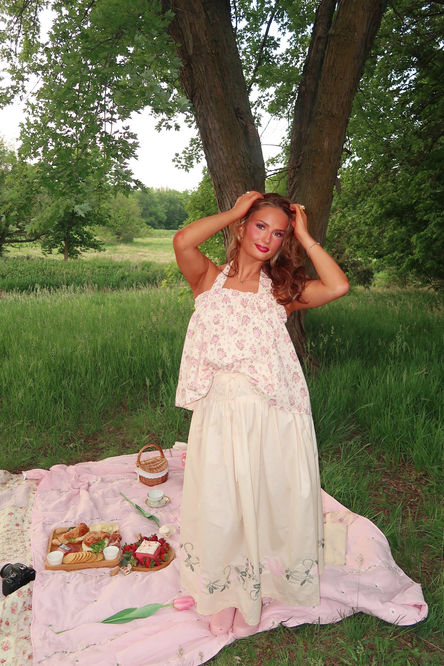Cream Tea Blossoms Top