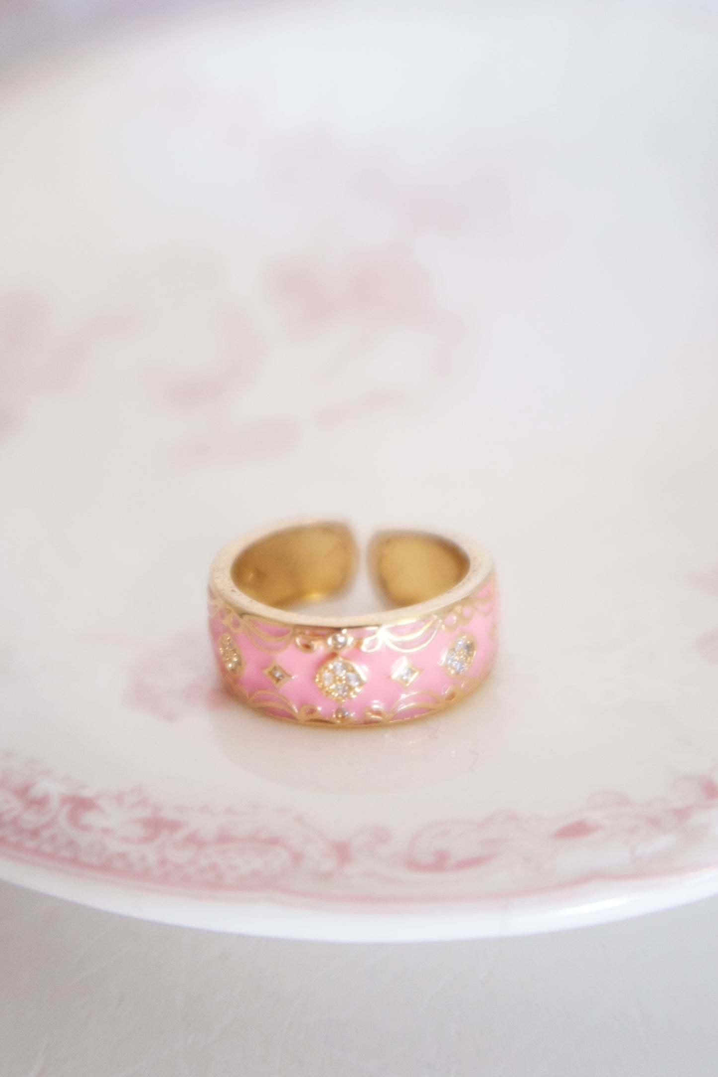 Vintage Victorian Ring - Pink