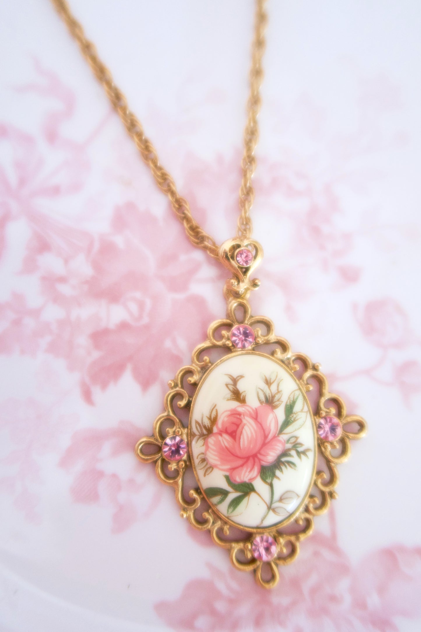 Antoinette’s Amour Necklace