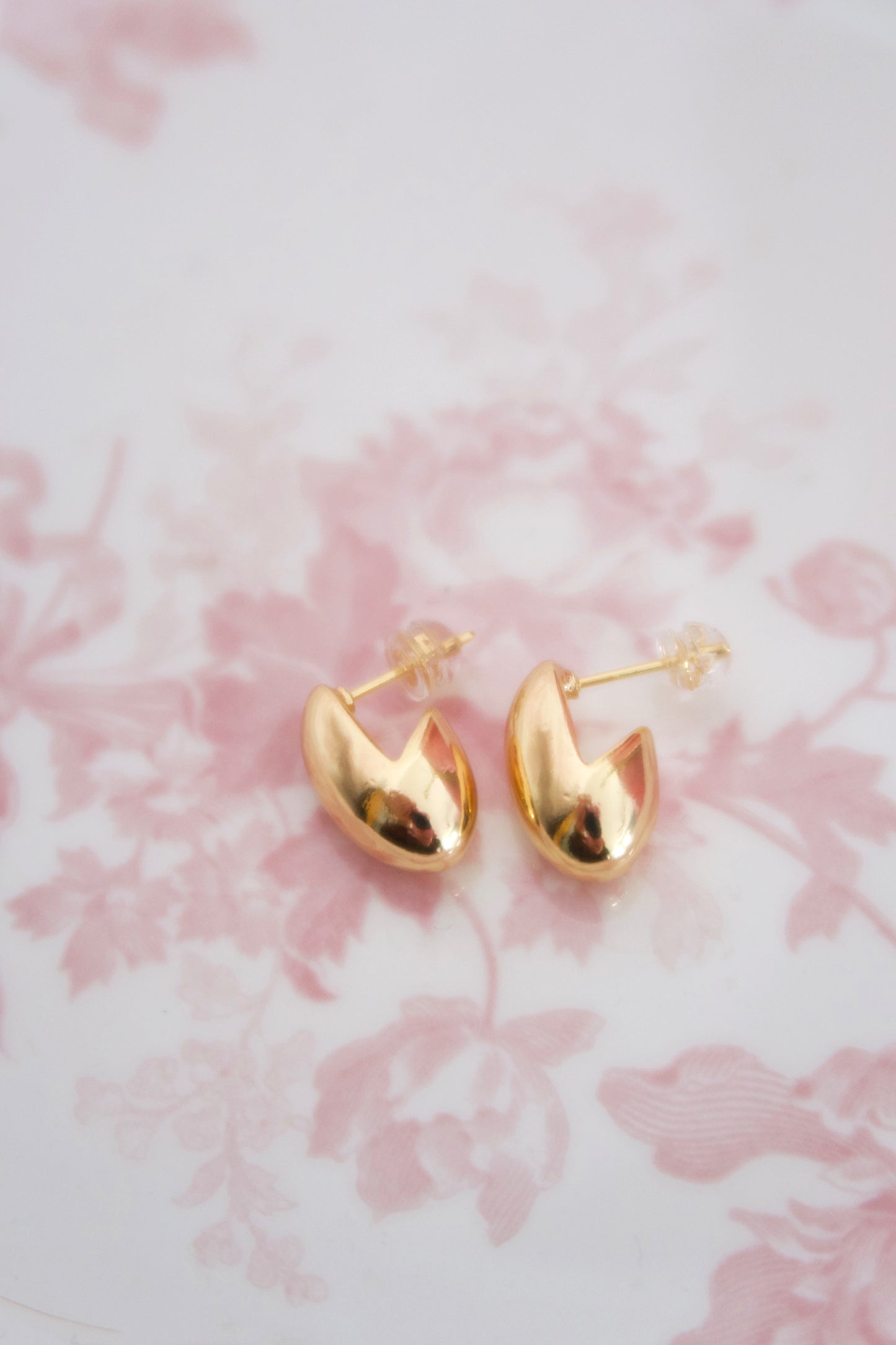 Elara Gold Earrings