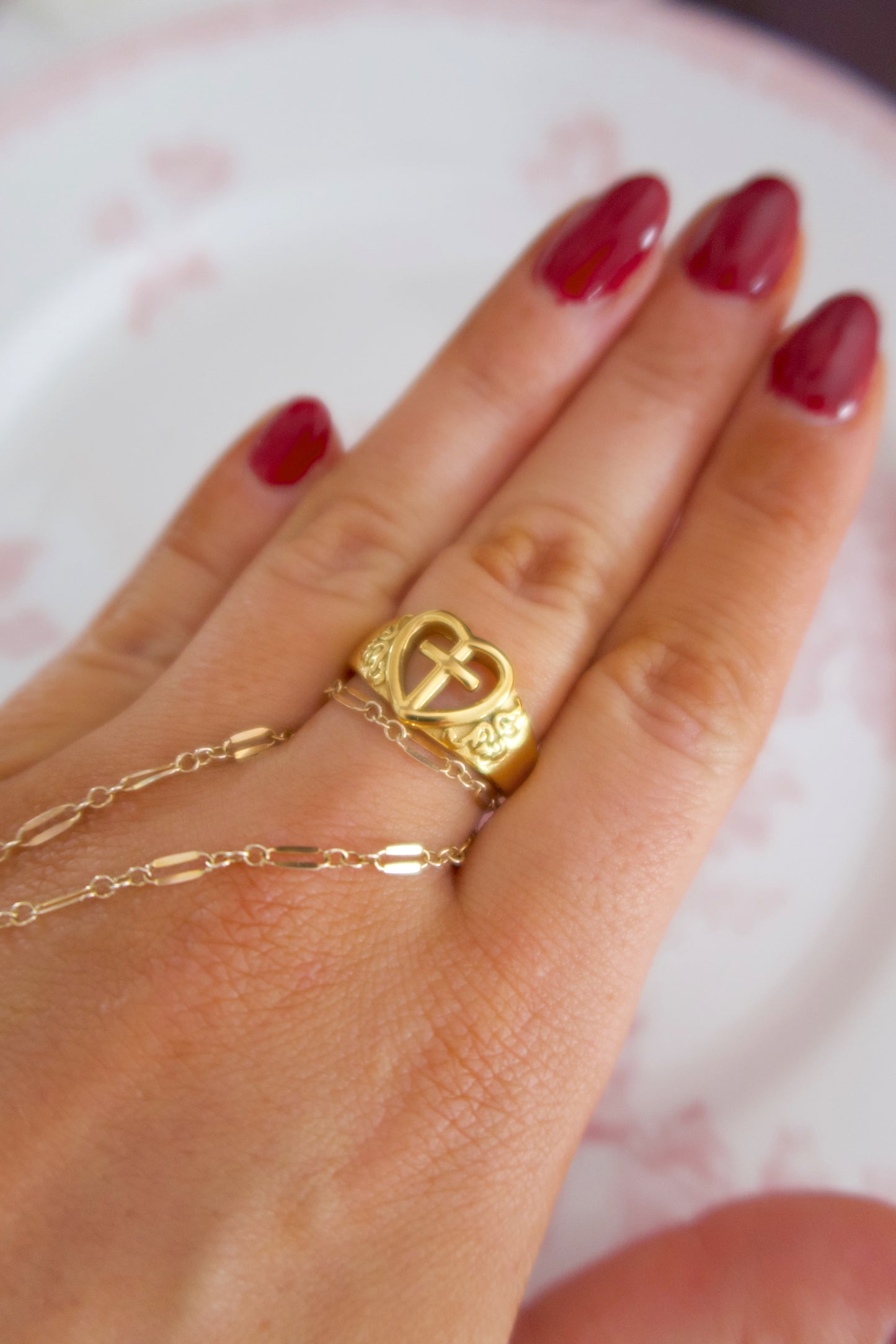 Heartfelt Blessings 18k Gold Ring