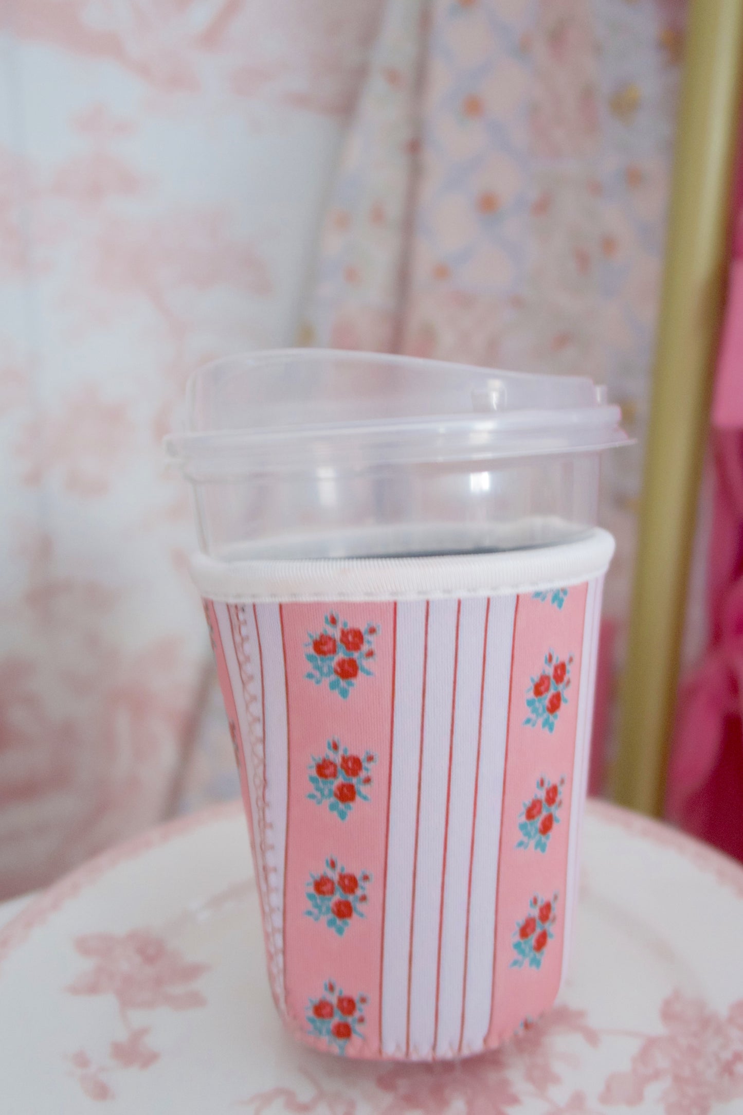 Vintage Rose Sips - Short