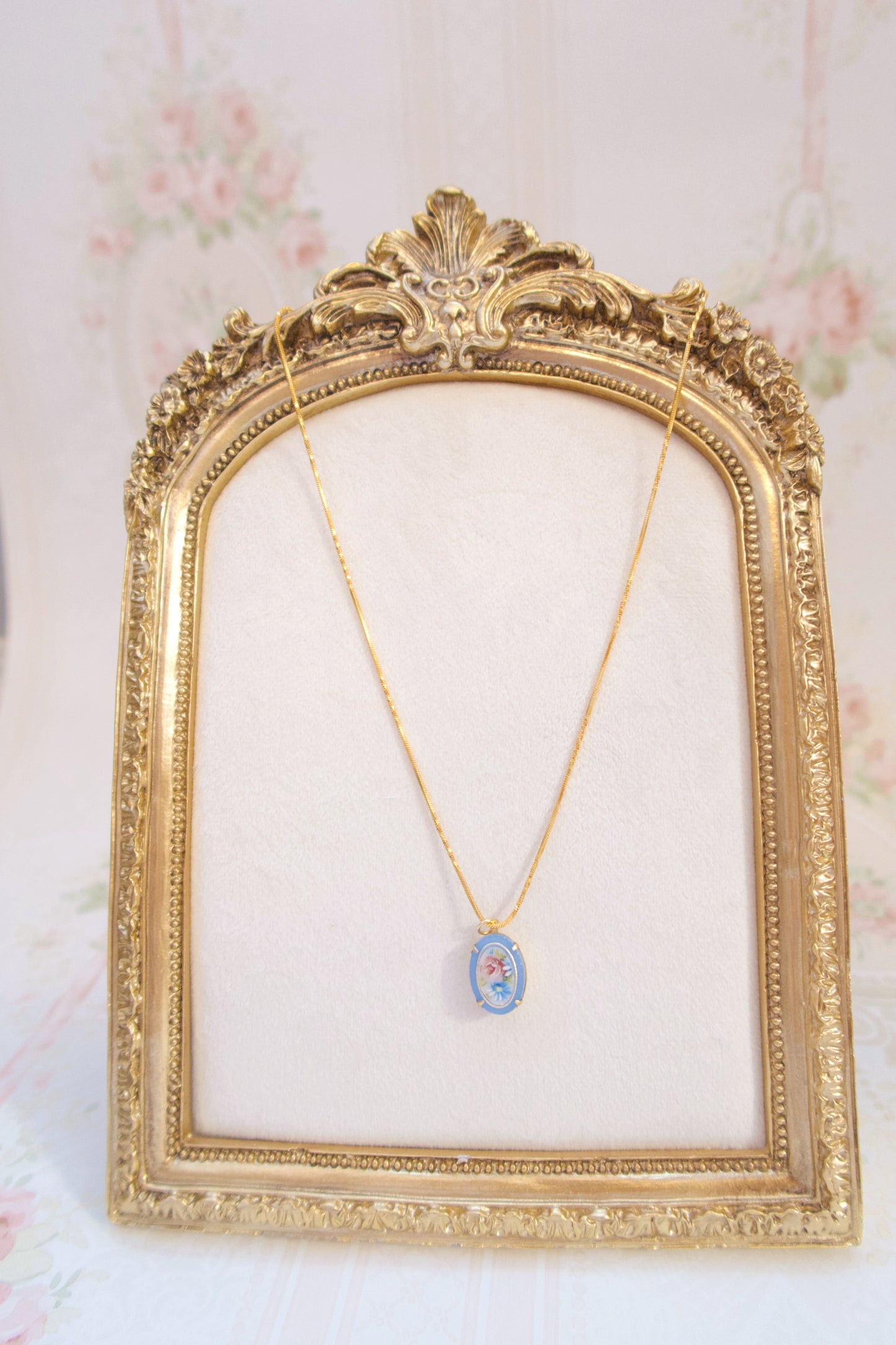 The Bluebell Charm Vintage Necklace