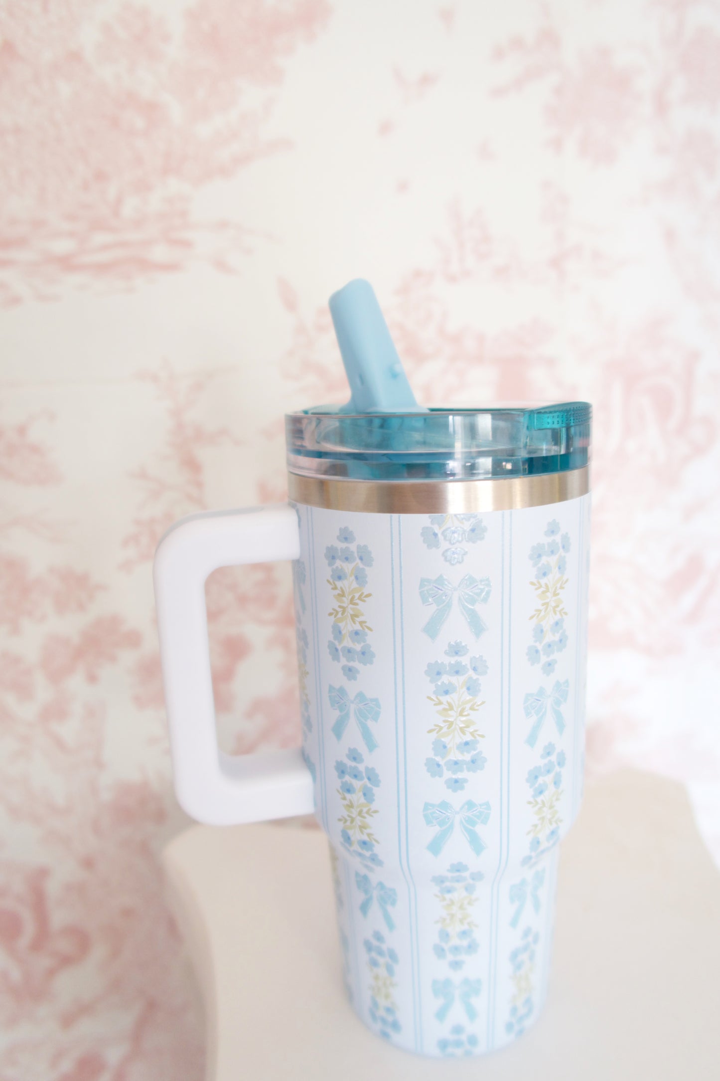 The Love Shack Tumbler 20oz - Cinderella Blue