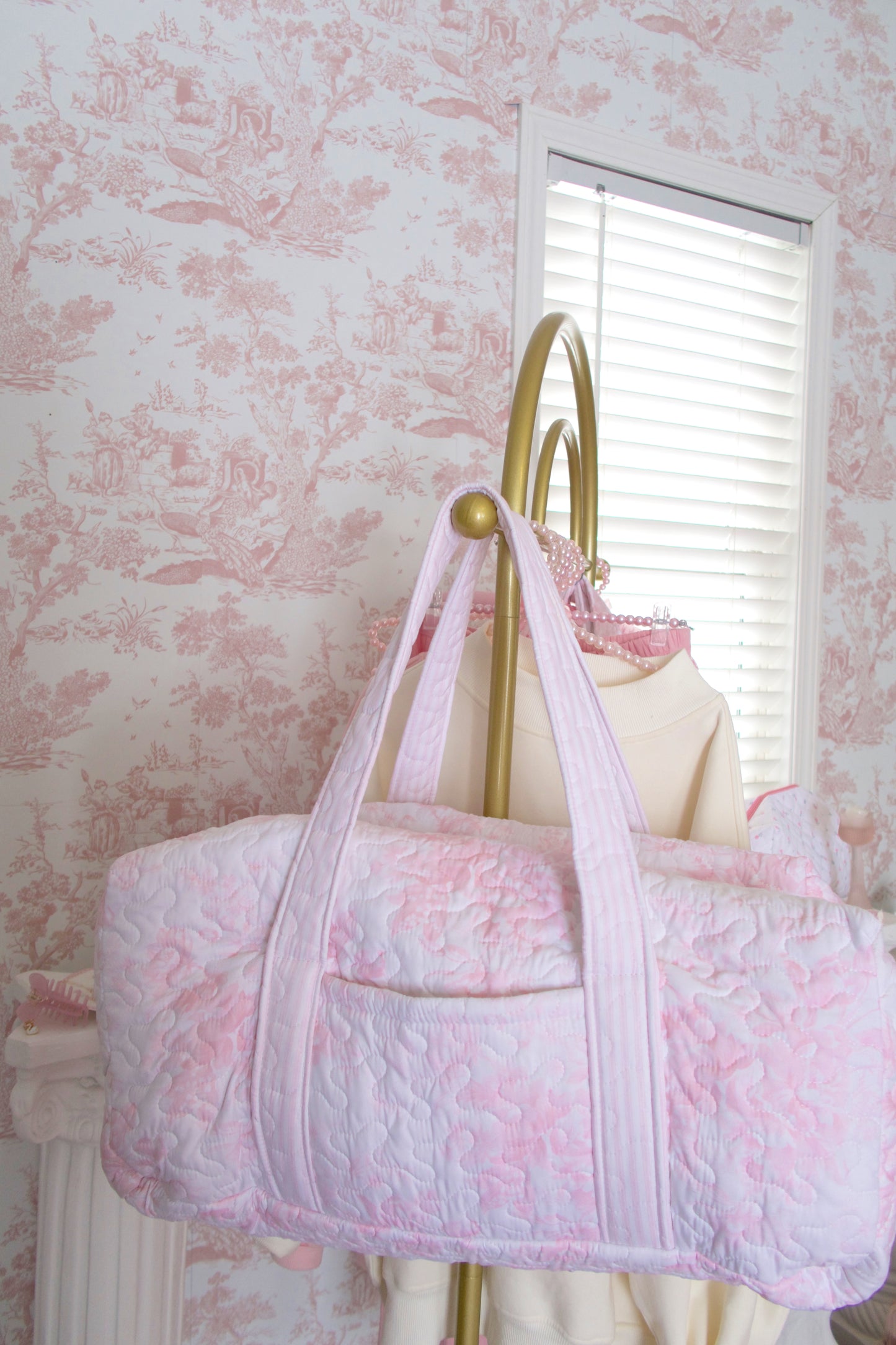 Toile En Rose Pink Quilted Weekender Bag