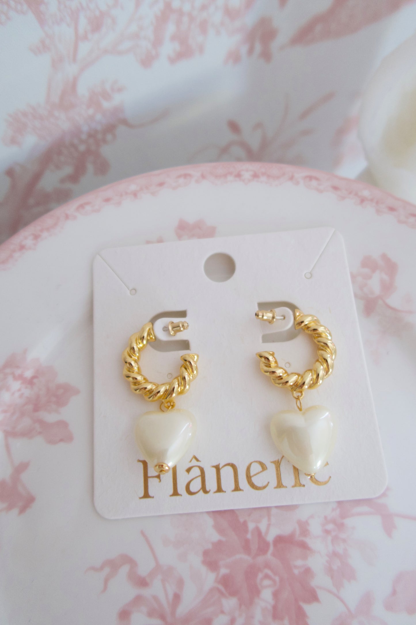 Viviana Vintage Heart Earrings