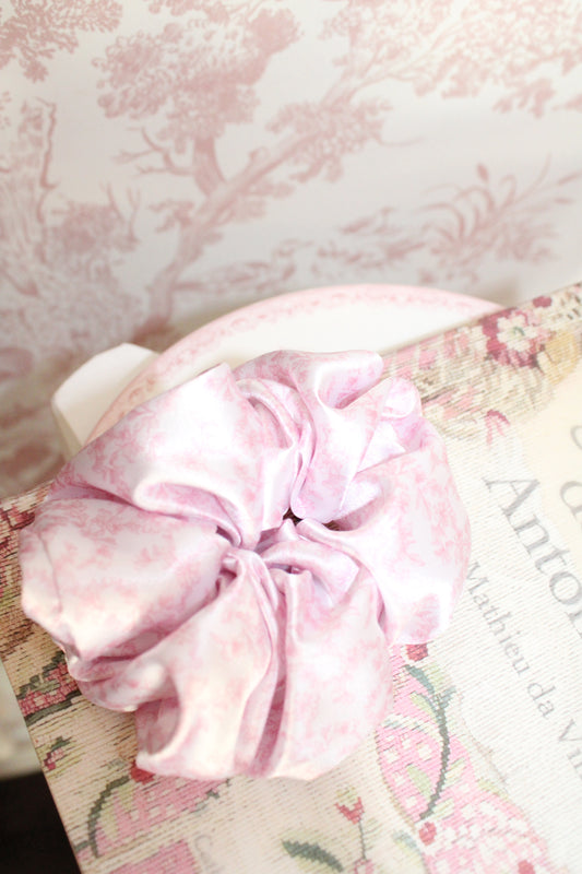 Belle Toile Large Silk Scrunchie