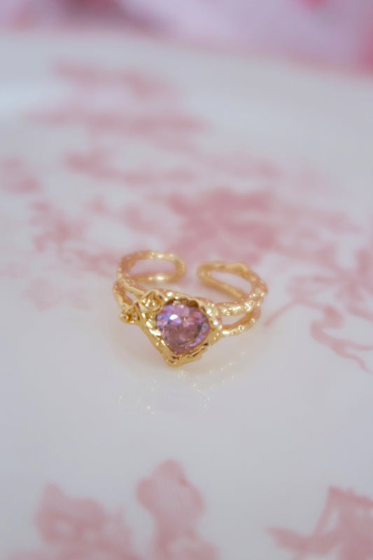 Cupid’s Keepsake 18K Gold Ring