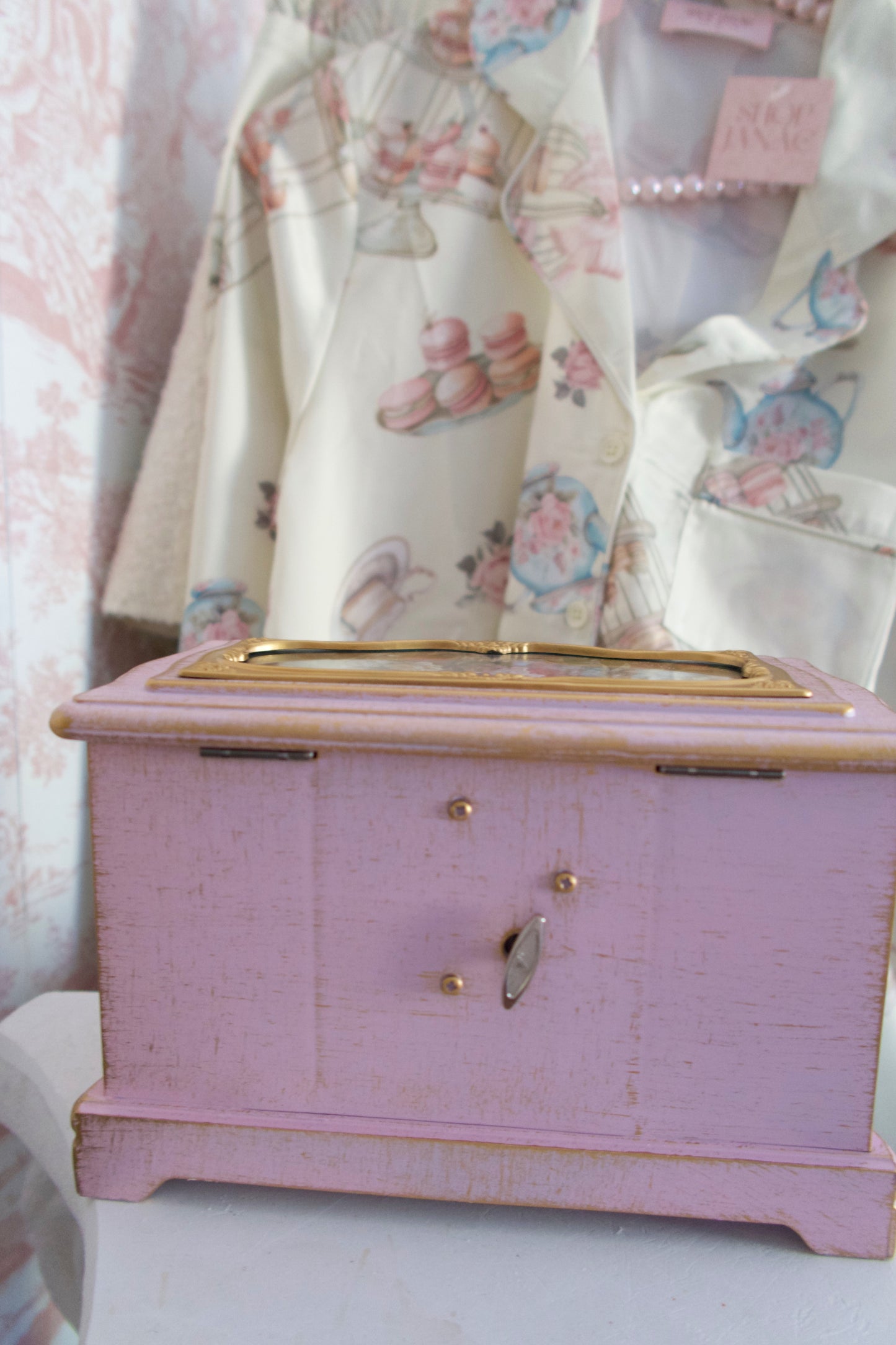 The Tutu Treasure Jewelry Chest