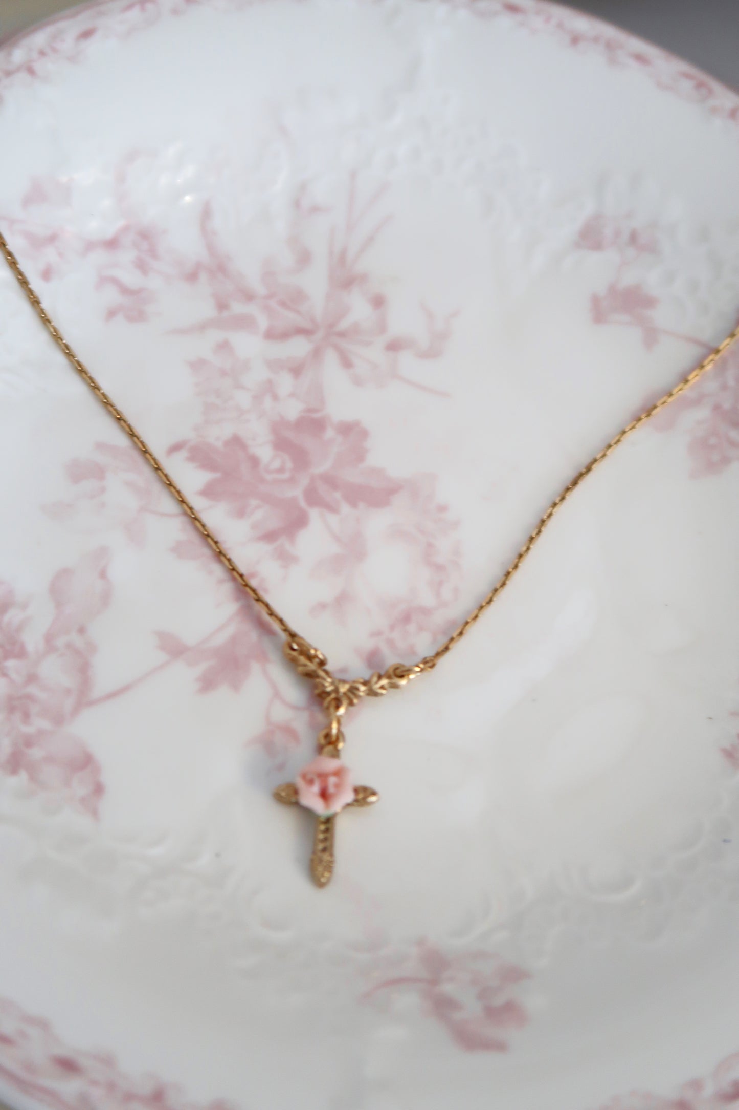 Belle’s Fleur & Faith Necklace