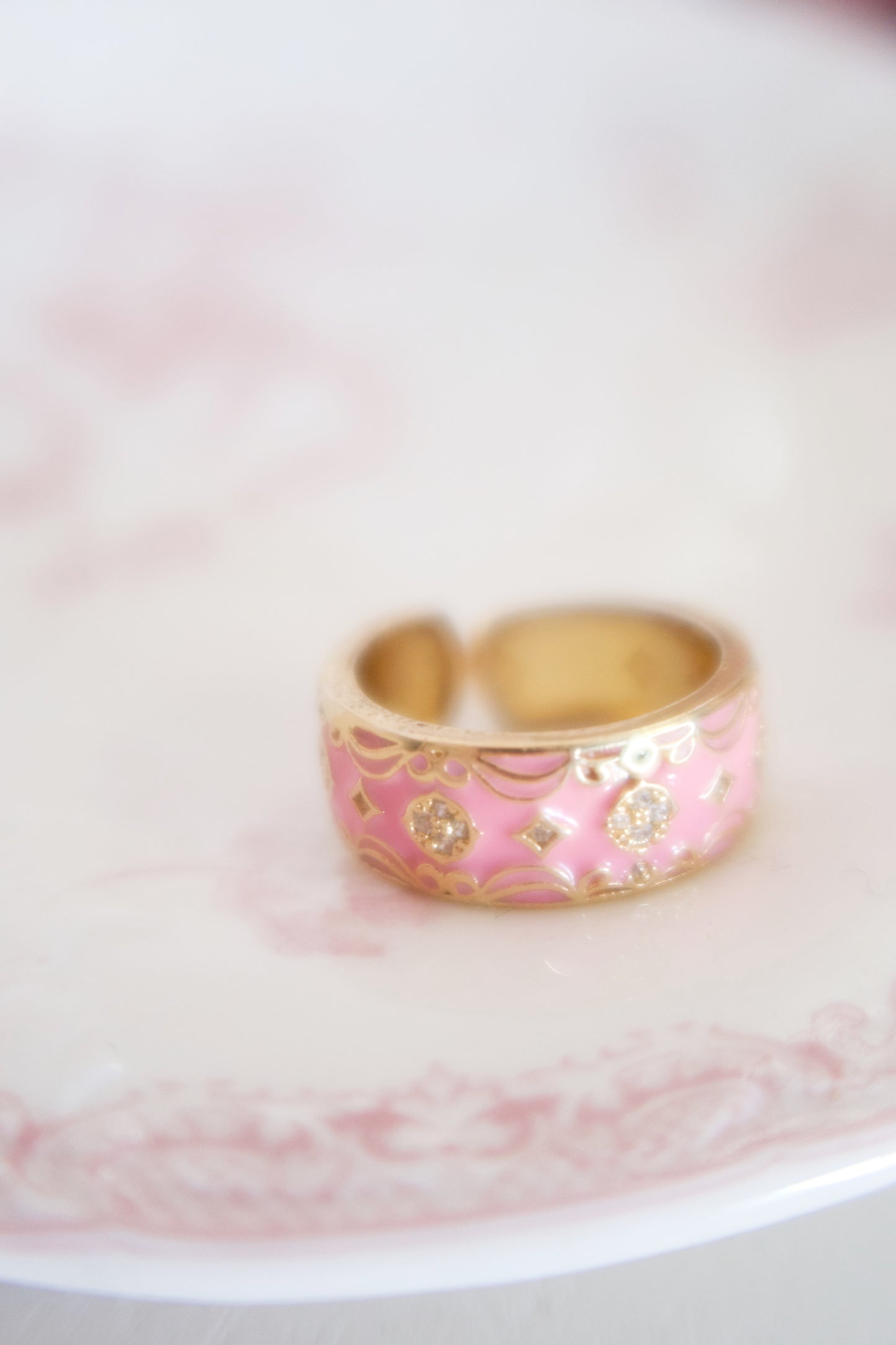 Vintage Victorian Ring - Pink