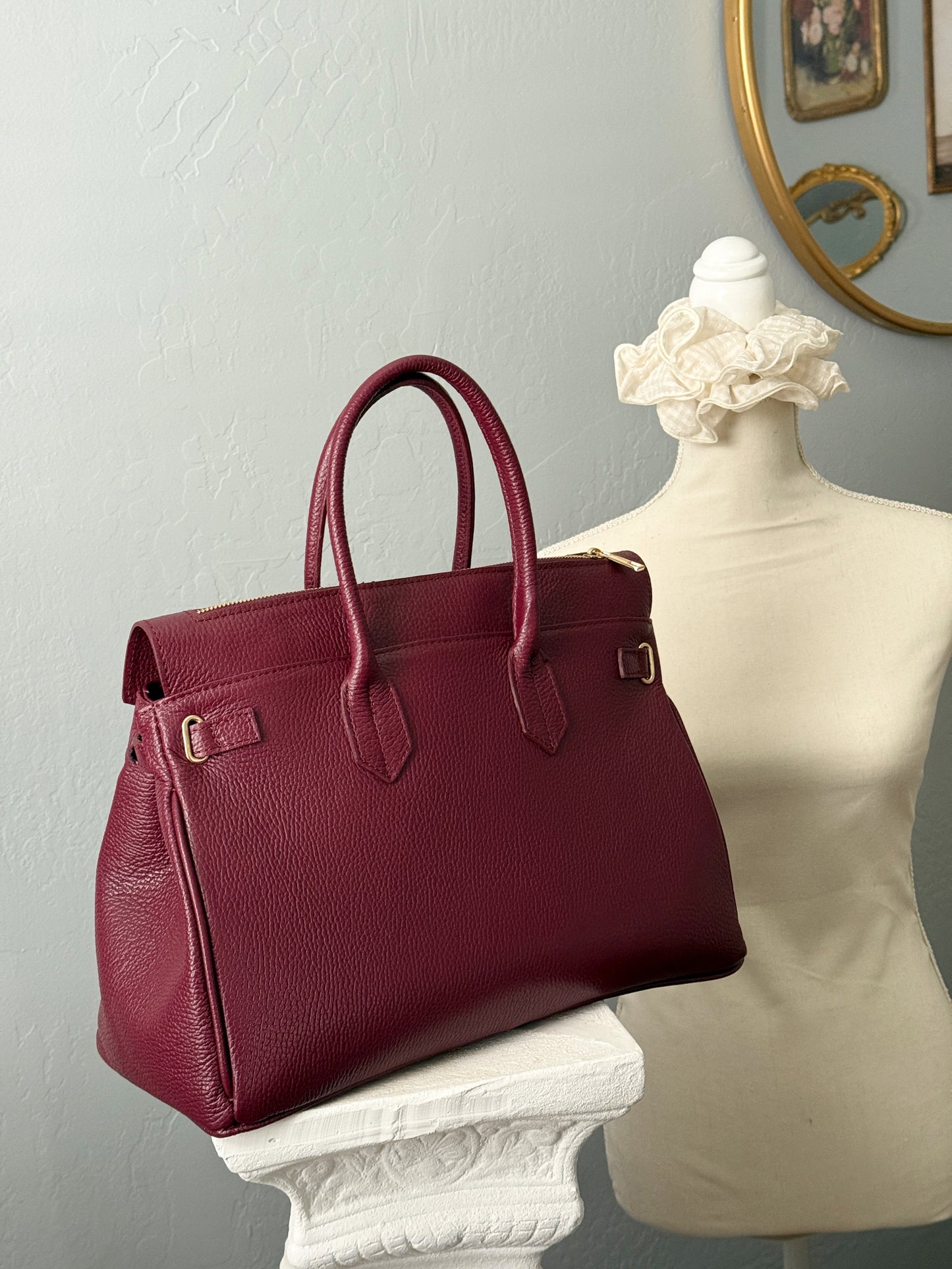 The Janáe Handbag - Wine Burgundy