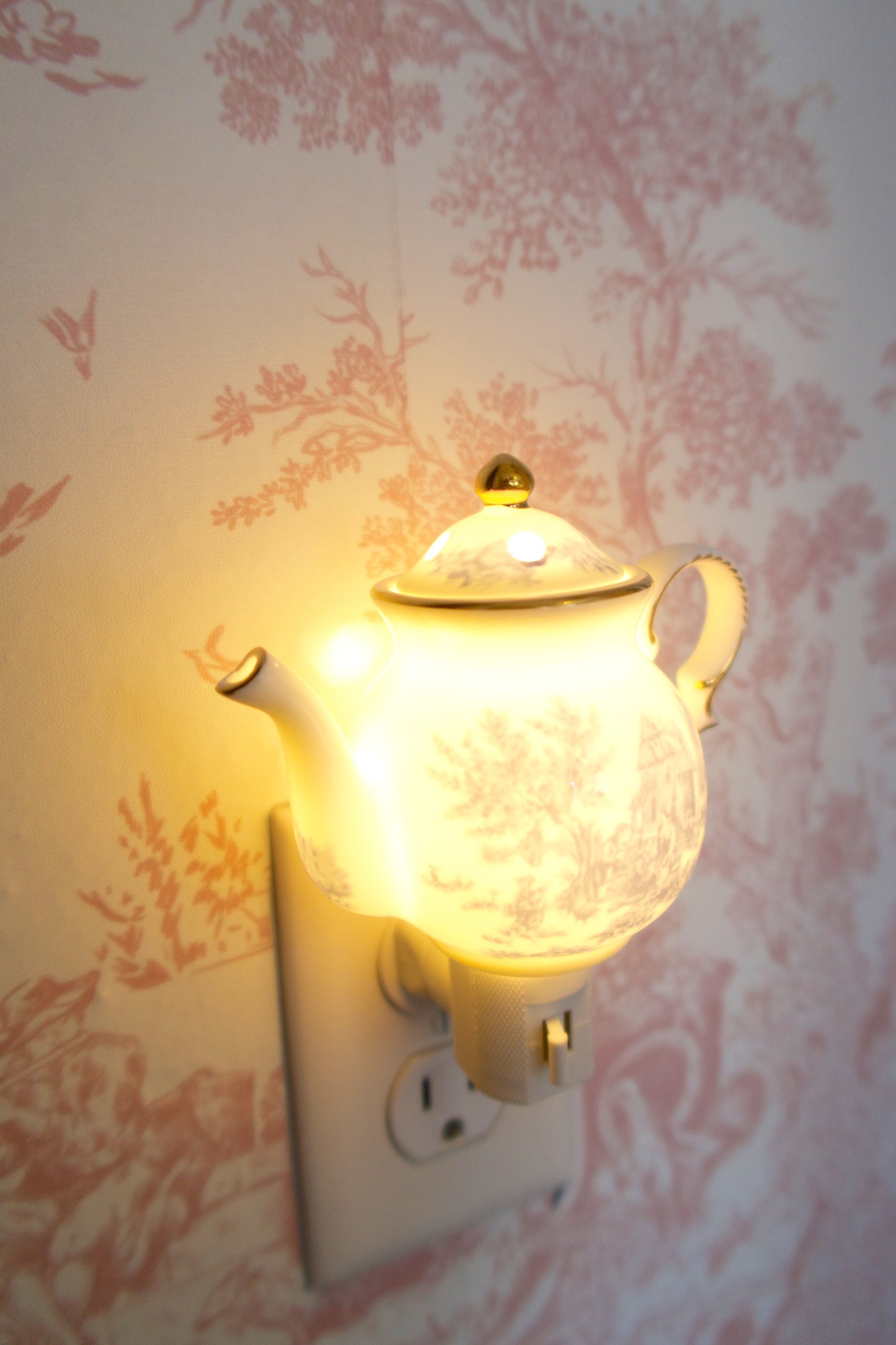 Cinderella’s Tea Time Night Light