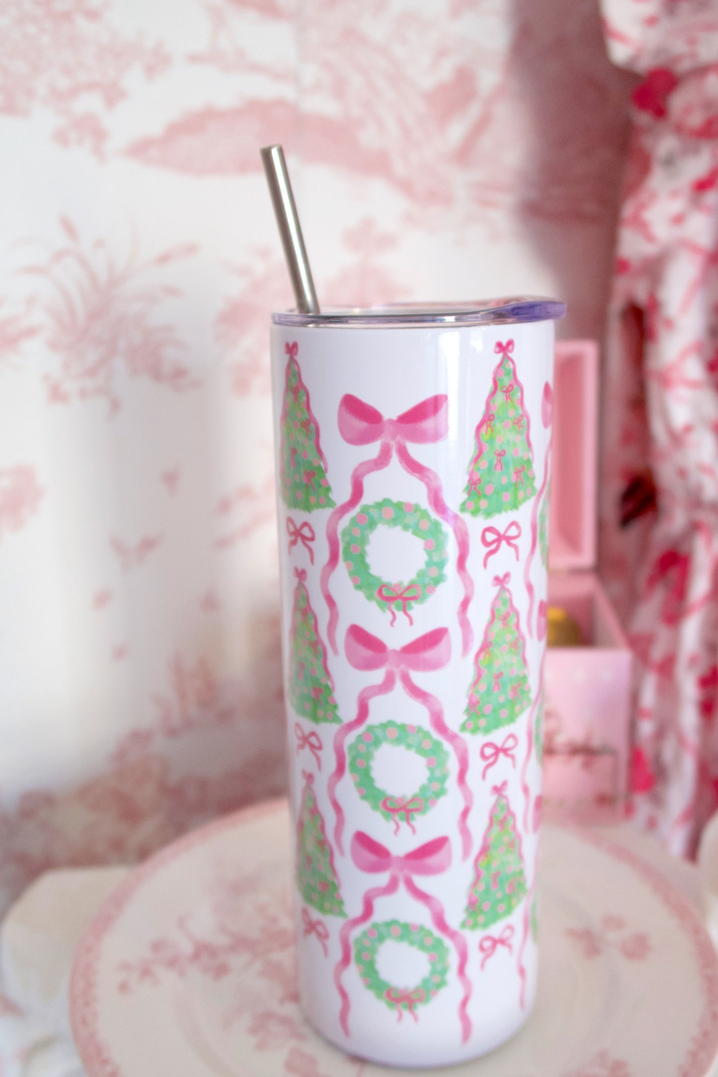 Wreath & Ribbon Tumbler