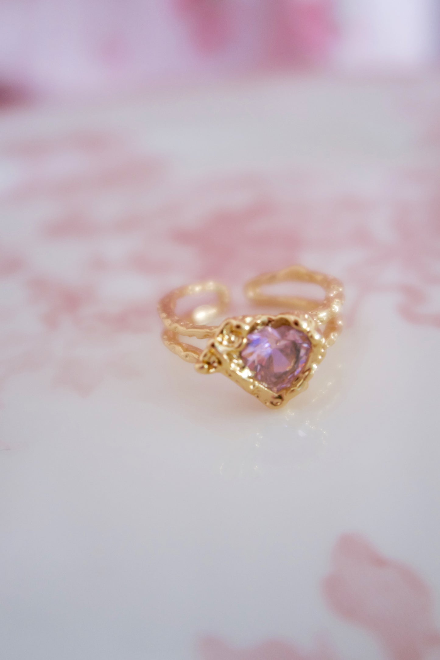 Cupid’s Keepsake 18K Gold Ring