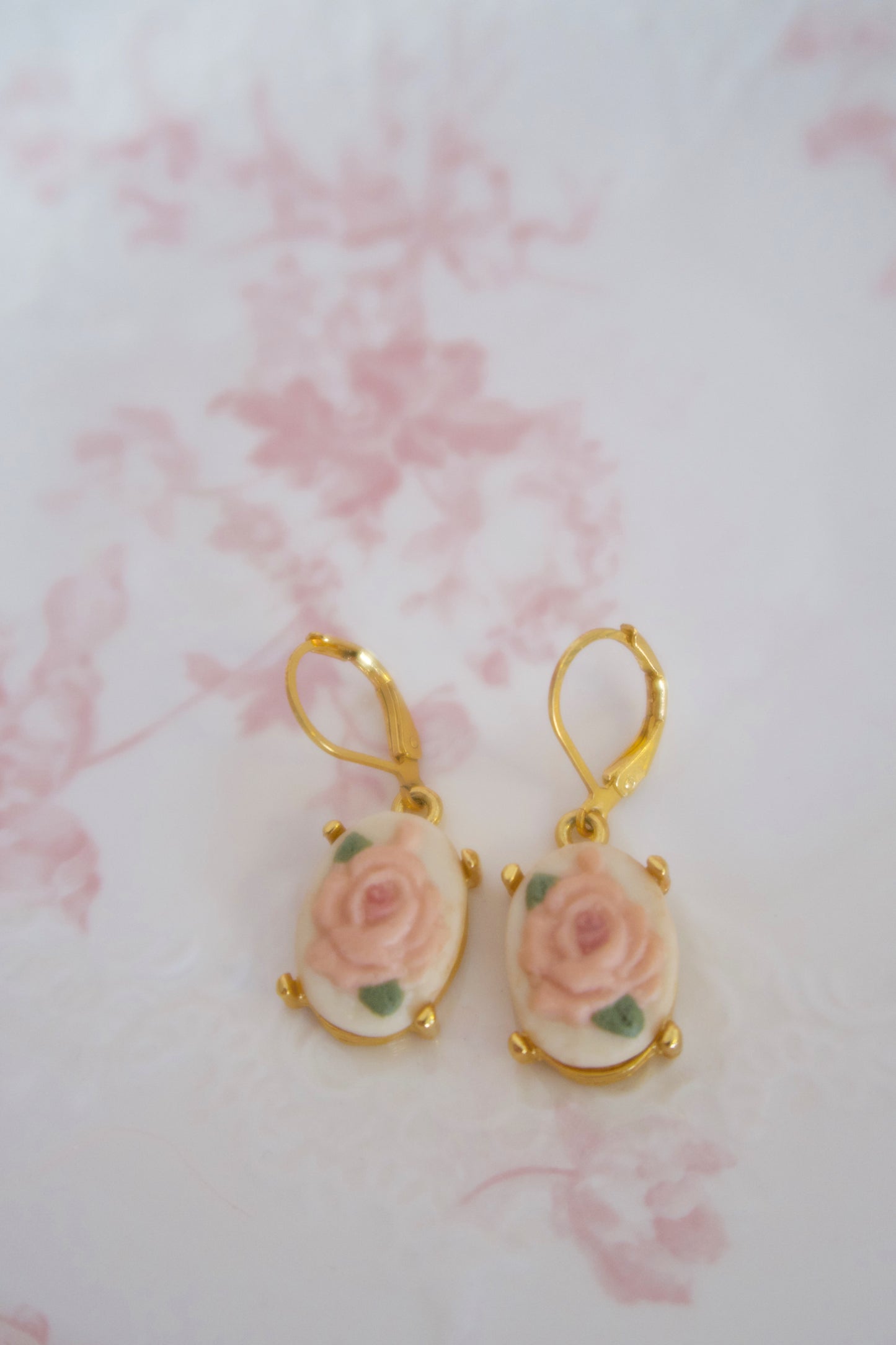 Lady Rosalind’s Earrings