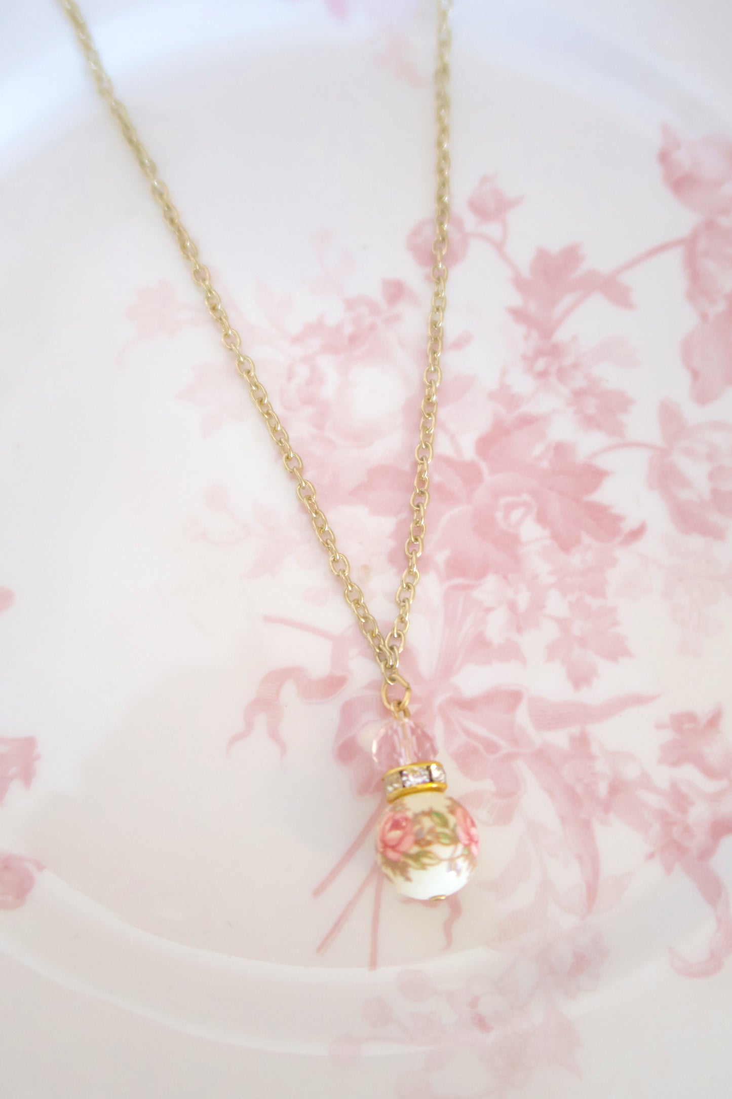 Rosy Tiara Necklace