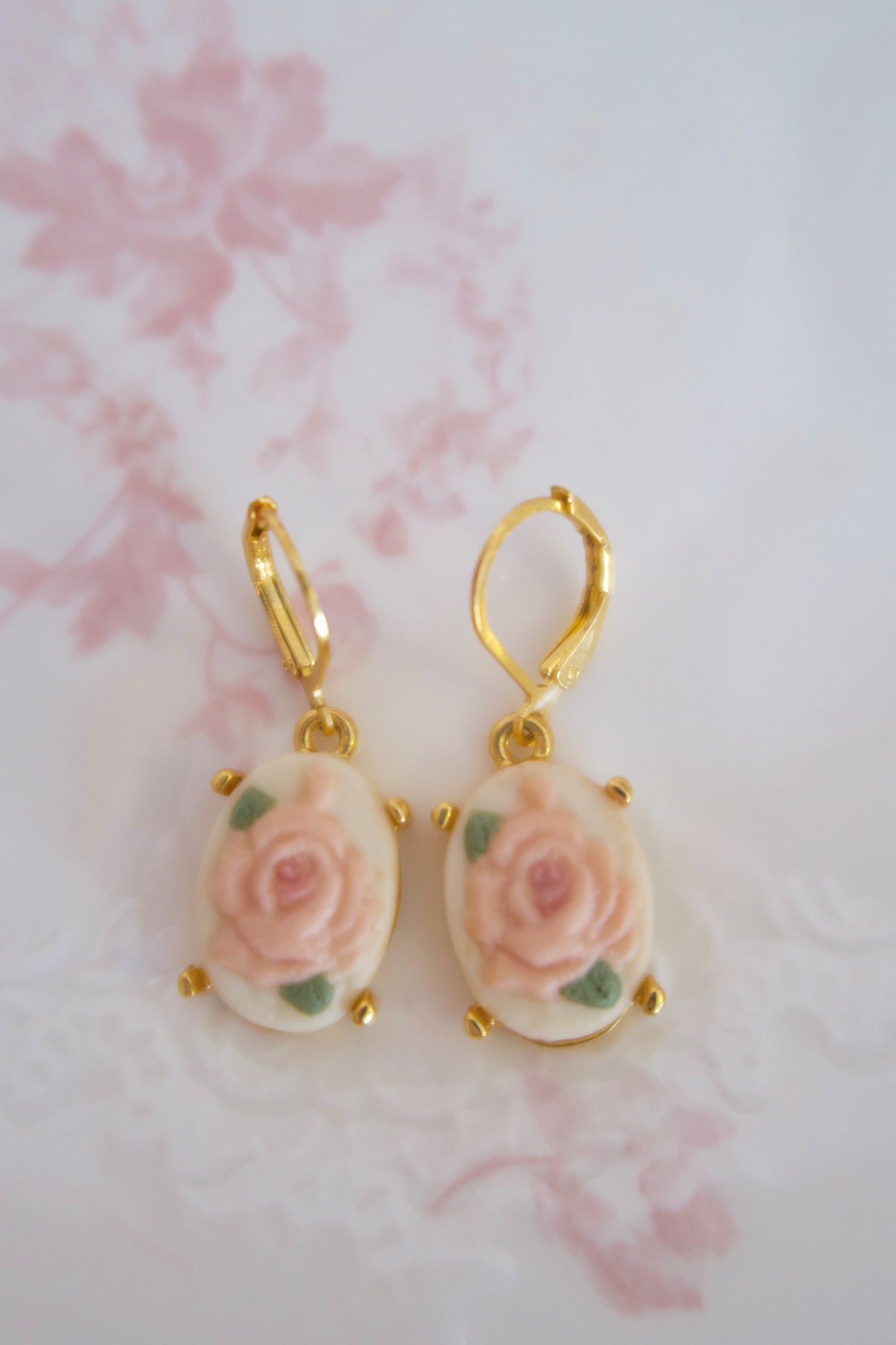 Lady Rosalind’s Earrings