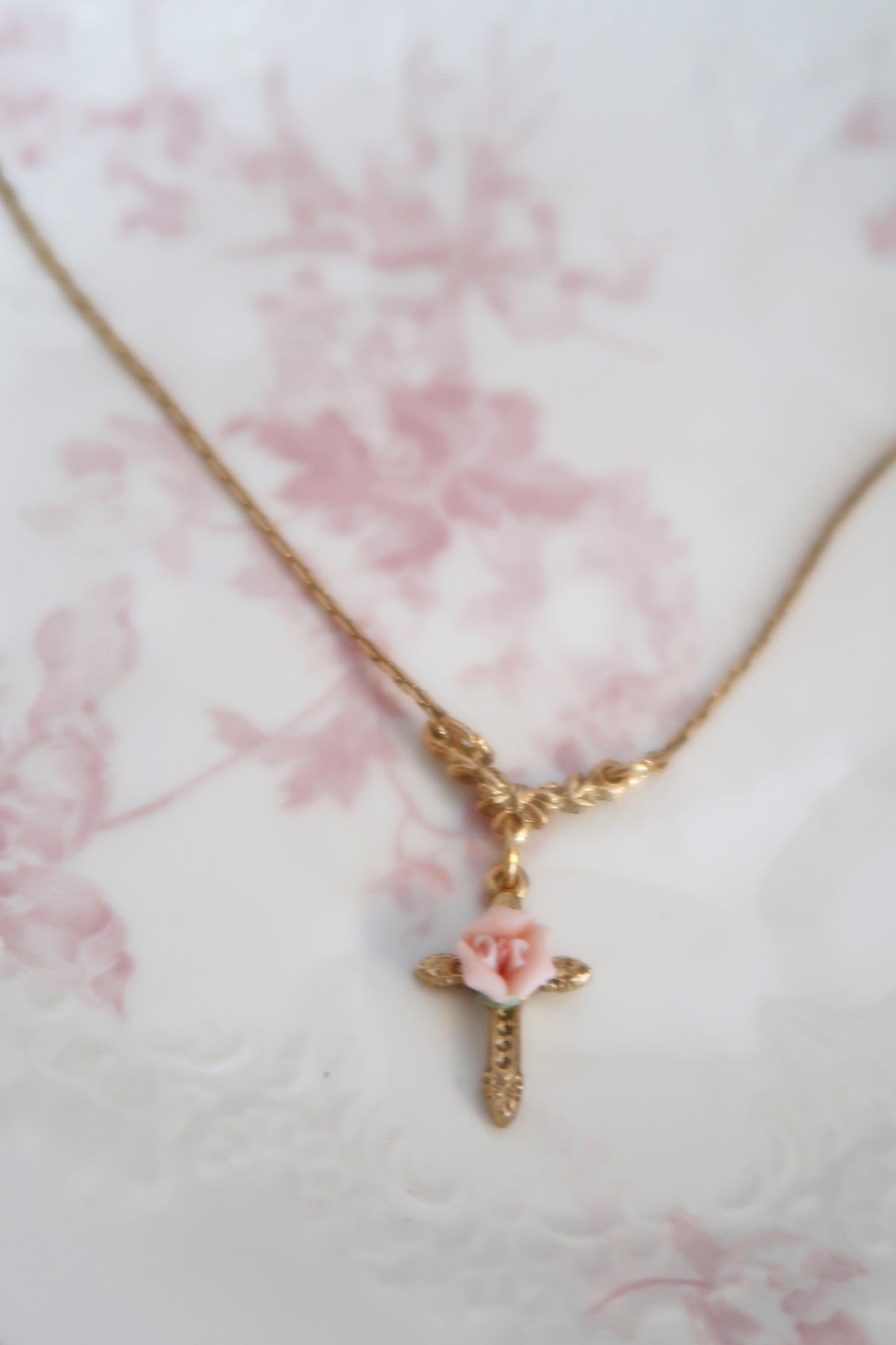 Belle’s Fleur & Faith Necklace