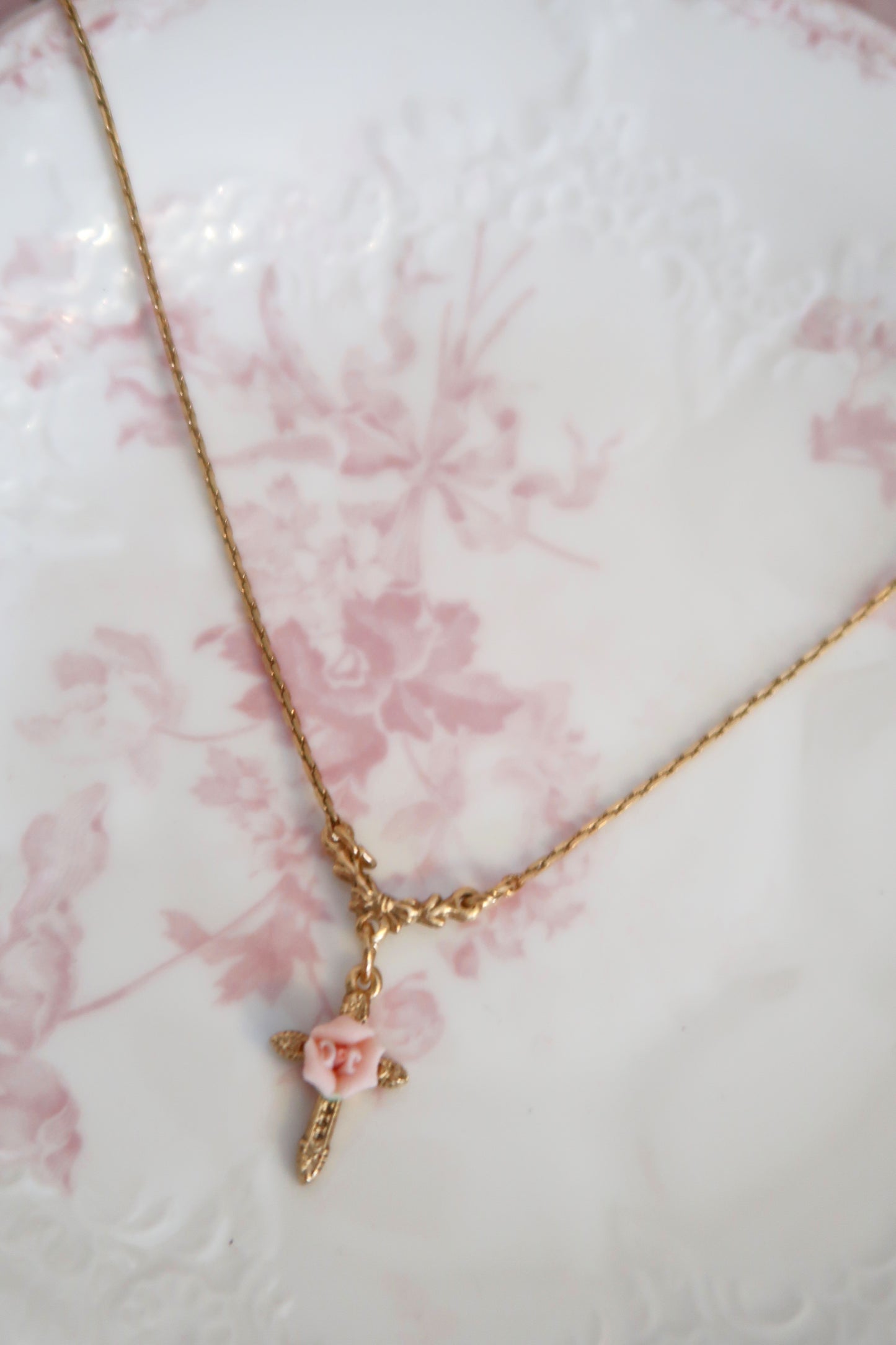 Belle’s Fleur & Faith Necklace