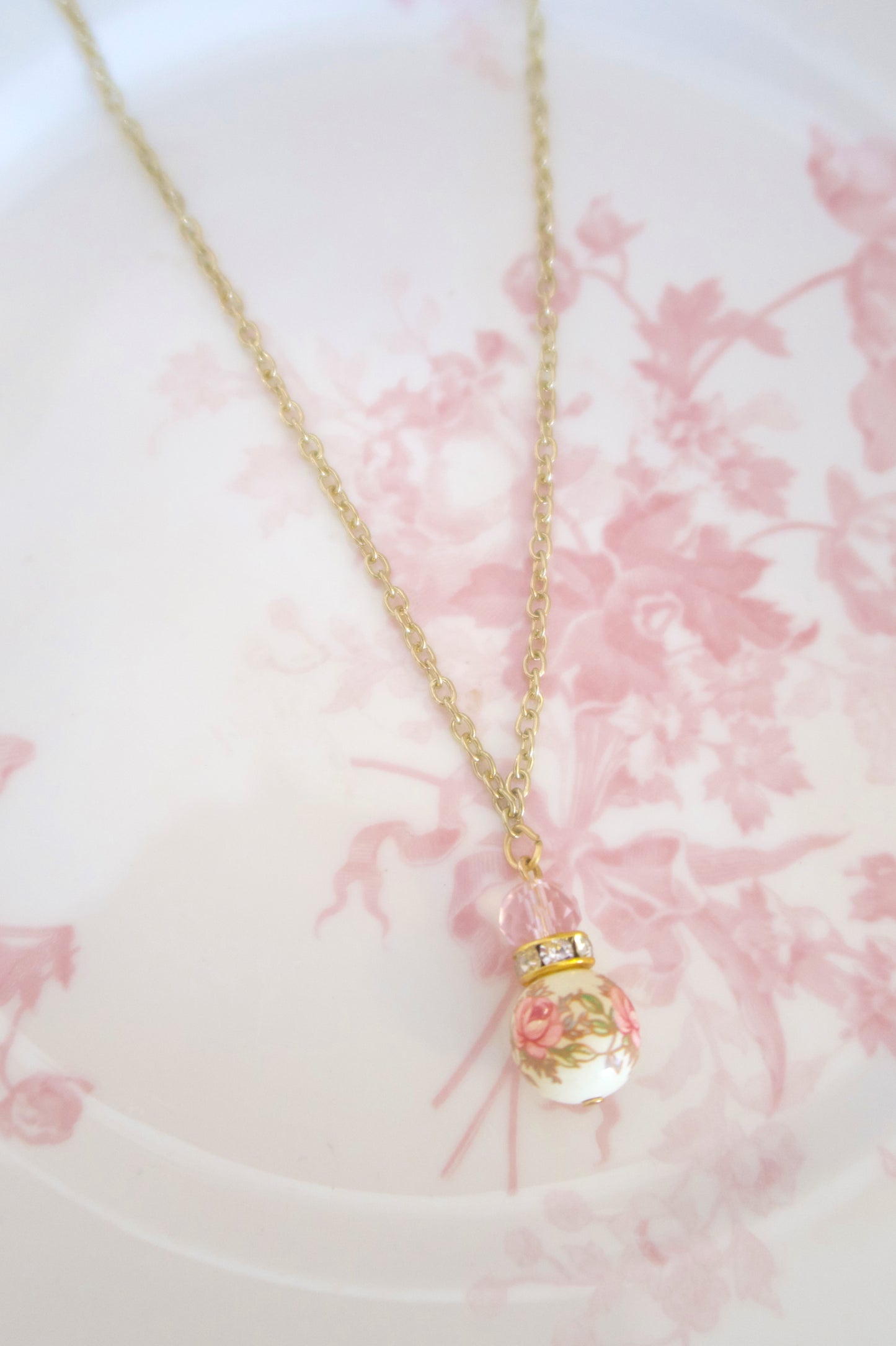 Rosy Tiara Necklace