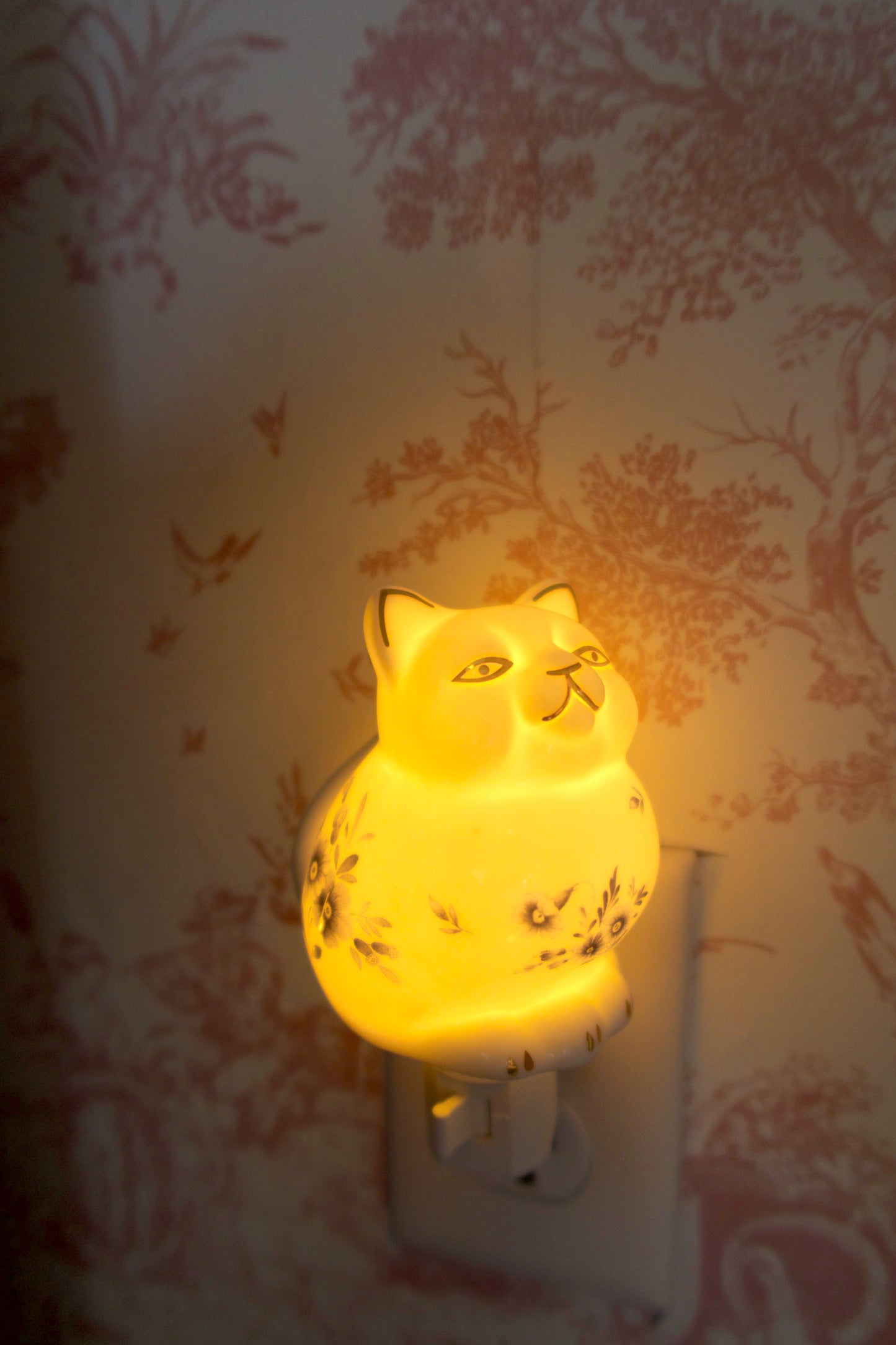 Carriage Cat Glow Night Light